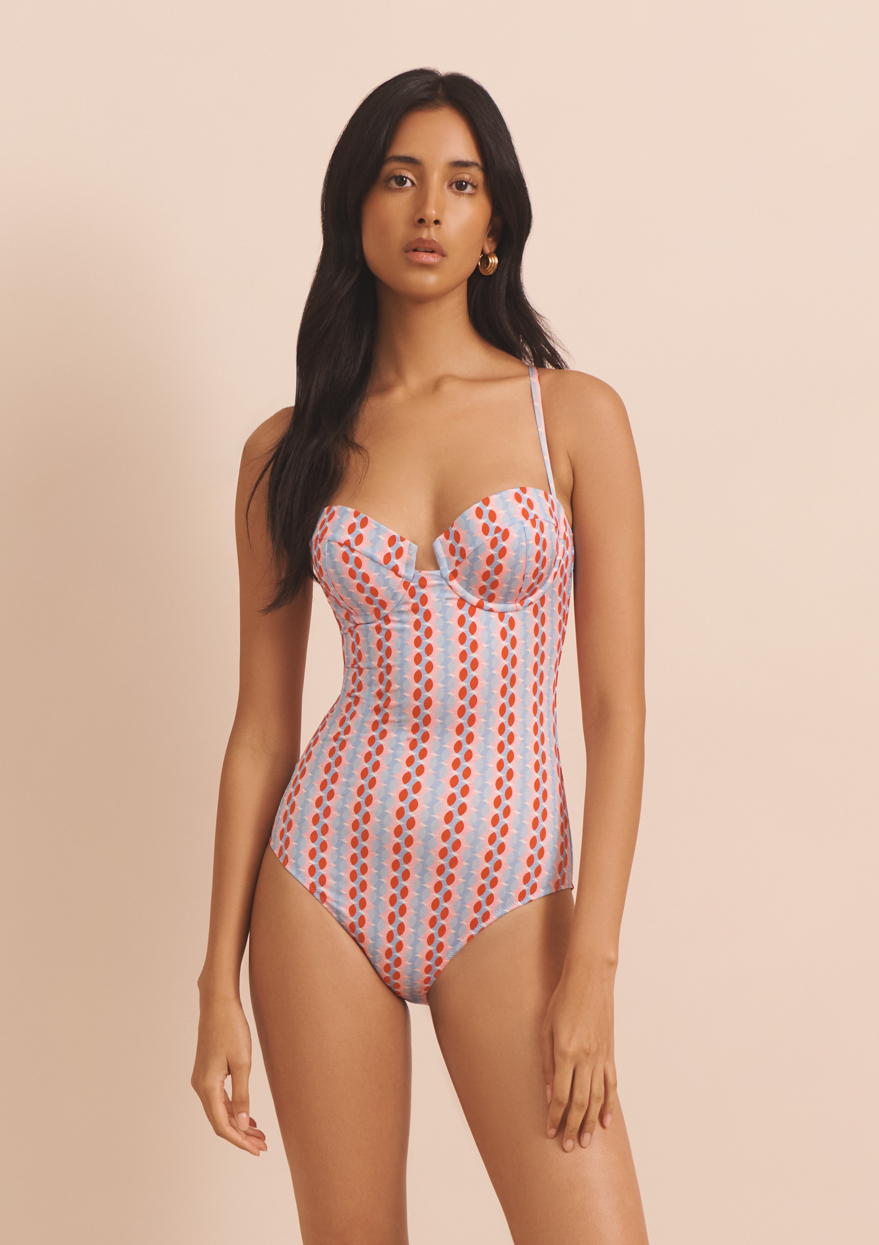 HOLLY ONE PIECE IN PRISM GEO