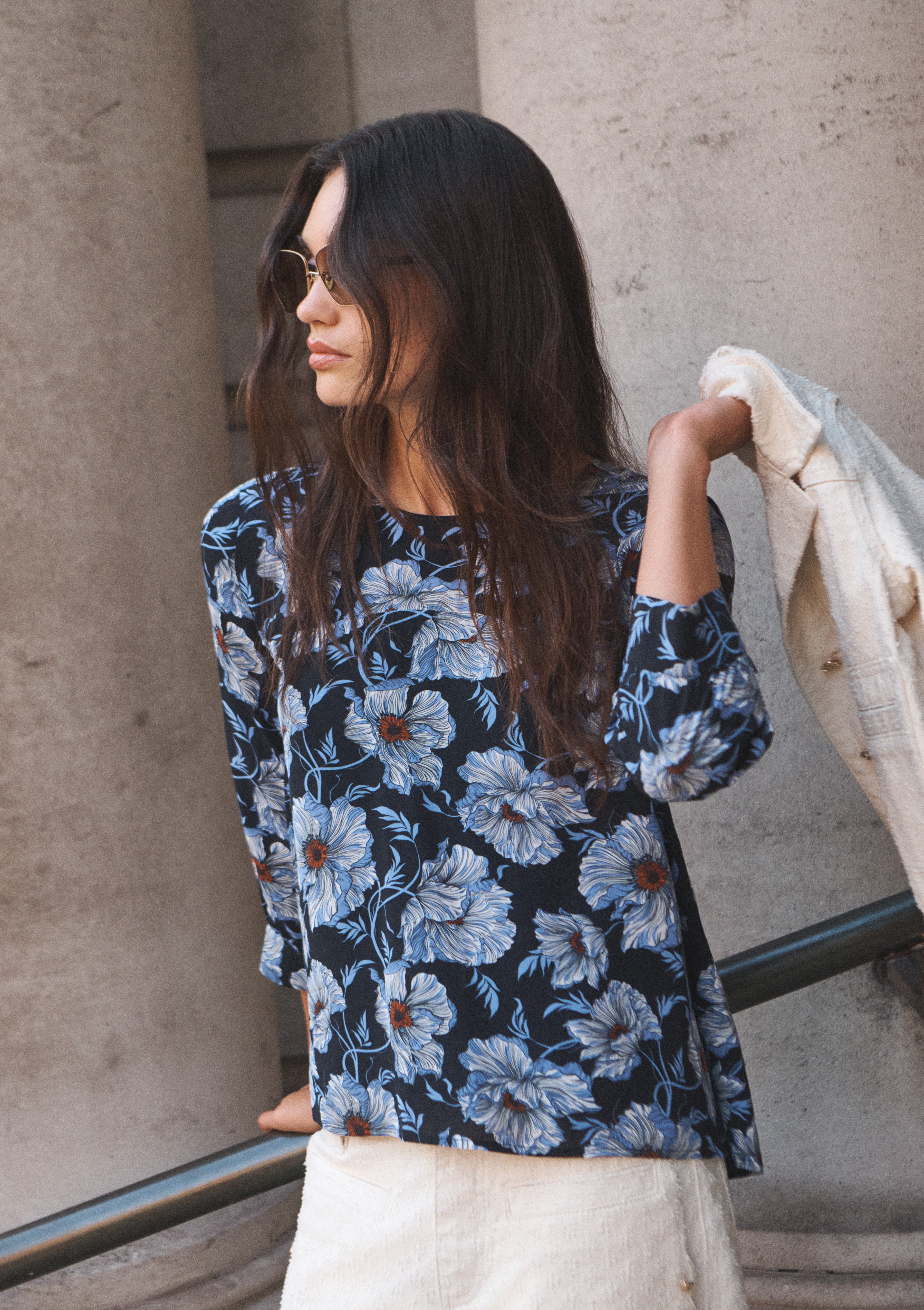 TOVA TOP IN CREPE DE CHINE - MIDNIGHT BLOOMS